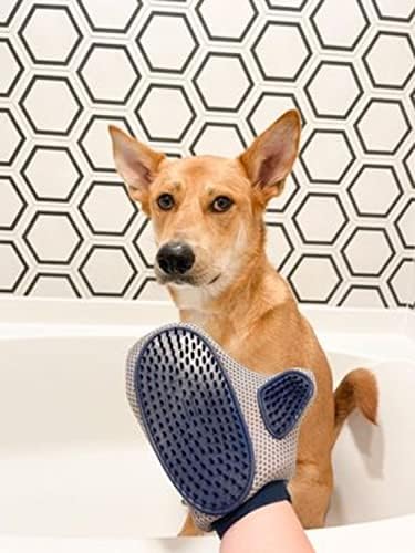 Four Paws Love Glove Dog Grooming Mitt - Image 2