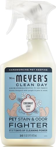 Mrs. MEYER'S CLEAN DAY Pet Stain & Odor Fighter, Coconut Leaf Scent, 16oz by MrsMeyers