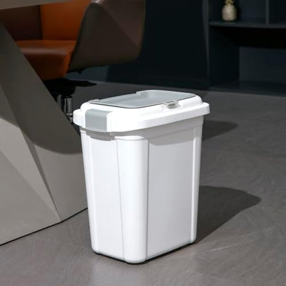 Airtight Pet Food Storage Container, 23 Qt / 20 Lbs - Image 7