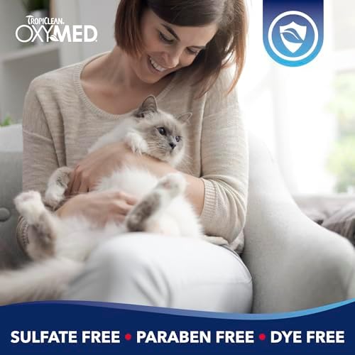 TropiClean OxyMed Waterless Dry Shampoo for Cats, Hairball Relief, 7.4oz - Image 5
