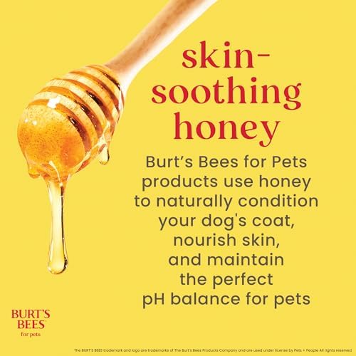 Burts Bees for Pets Honey Multipurpose Dog Grooming Wipes, 50 Count, 3-Pack - Image 3