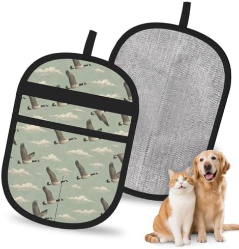 Canadian Geese Pet Hair Removal Glove Brush Hair Remover Tool for Carpet by Unknown