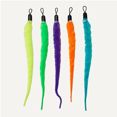 Amazon Basics Cat Feather Toy Kit with 2 Telescoping Wands and 10 Feather Attachments, Natural Feathers, for Adult Cats and Kittens - Image 3