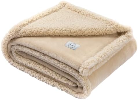 Waterproof Dog Blanket Reversible Pet Bed Cover Puppy Fluffy Cream Blankets Leakproof Sofa Couch Cover Cat Pet Blanket for Warm Washable-S by Unknown