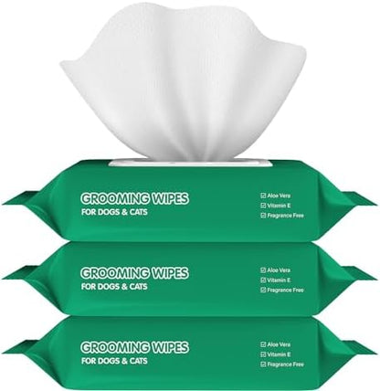 COCOYO Disposable Wet Wipes for Dogs & Cats I 300 Wipes for Cleaning and Deodorizing - Plant-Based, Hypoallergenic Pet Wipes for Puppies - Wipes for Paws, Butt, & Body - Fragrance Free - Image 2