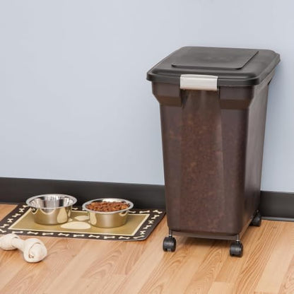IRIS USA Dog Food Storage Container, Up to 42 lbs, Smoke, Made in USA - Image 2