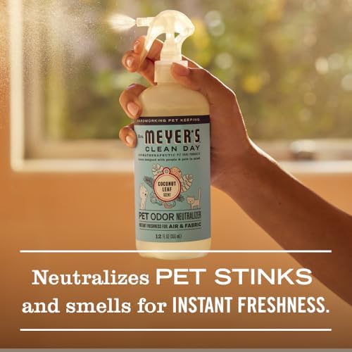 MRS. MEYER'S CLEAN DAY Pet Odor Neutralizer, Coconut Leaf Scent, 12oz - Image 4