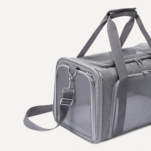 Amazon Basics Soft Cat & Dog Carrier with Adjustable Shoulder Strap, Airline-Approved, Foldable and Portable Design, Mesh Ventilation, Folds Flat for Storage - Image 3