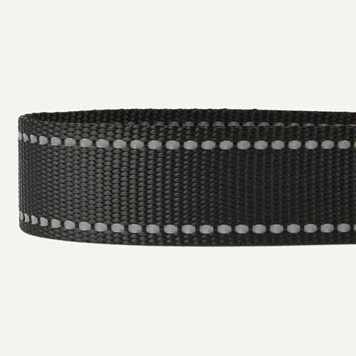 Amazon Basics Reflective Polyester Dog Collar, Adjustable Length 15"-23.5", 1.1" W, Quick-Release Buckle for Easy On/Off, Medium, Black - Image 4