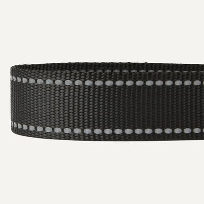 Amazon Basics Reflective Polyester Dog Collar, Adjustable Length 15"-23.5", 1.1" W, Quick-Release Buckle for Easy On/Off, Medium, Black - Image 4