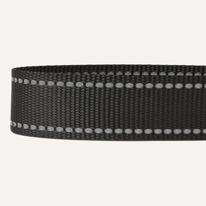 Amazon Basics Reflective Polyester Dog Collar, Adjustable Length 18.5"-29.5", 1.4" W, Quick-Release Buckle for Easy On/Off, Large, Black - Image 4