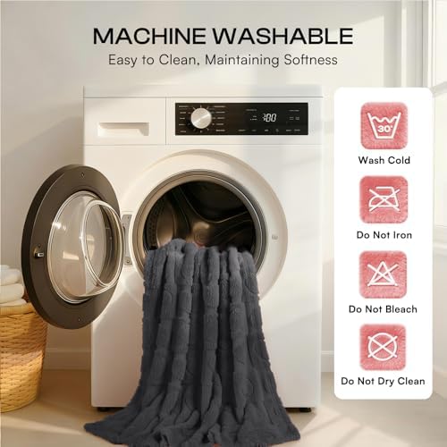 Luciphia 2 Pack Small Dog Blanket, Cozy Fleece Throw for Puppy Cat,30"x20" - Image 6