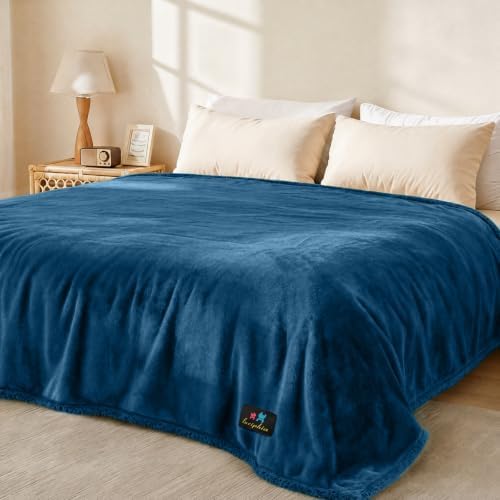 Luciphia Waterproof Blanket for Large Dog, Reversible Sherpa Couch Cover by luciphia