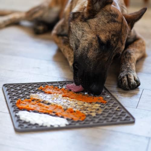 Messy Mutts Therapeutic Lick Mat, 12 Inch, Slow Feeder, Grey - Image 3