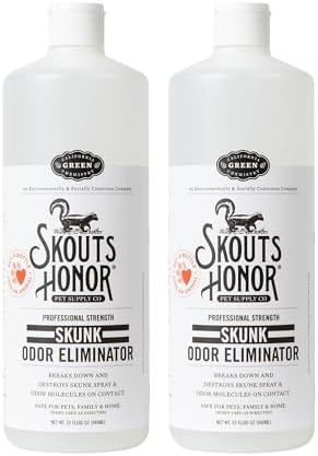 SKOUT'S HONOR Skunk Odor Eliminator for Pets, 32 oz, 2-Pack by SKOUTSHONOR