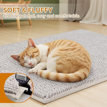 Pieviev Soft Chenille Cat Litter Box Mat, Ultra Absorbent, 48'' x 36'' - Image 3