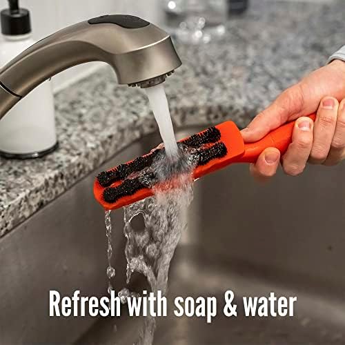 Lilly Brush Fluffy Pet Hair Clean-Up Gentle Bristled Brush for Fur, Lint, Furniture, Fabric & Rug Cleaner For Homes with FLUFFY DOUBLE-COATED LONG-HAIRED PETS ONLY - Image 5