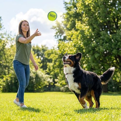 Outward Hound FlyFetch Squeak Ball Dog Toy, Extra‑Loud Squeaker, Durable Foam Core, Floats in Water, All Breeds, 4" - Image 5