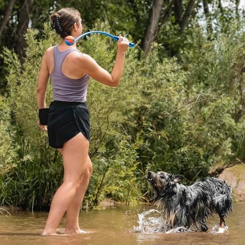 Chuckit! Classic 26M Dog Ball Launcher, 26in, Includes Medium 2.5in Ball - Image 2