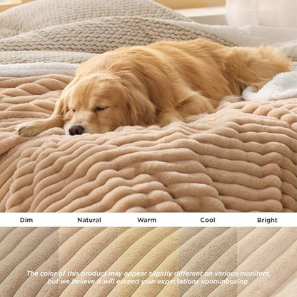 Bedsure ComfyFleece™ Waterproof Dog Blankets for Small Dogs,25x35 - Image 5