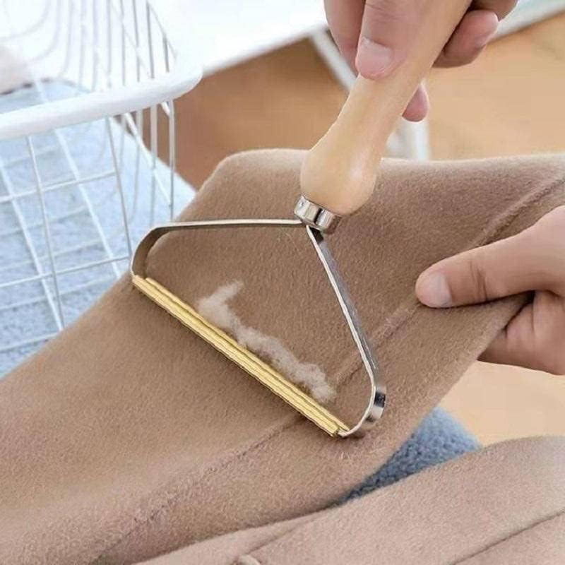 Pet Hair Remover| Dog, Cat Hair Remover| Reusable | Easy Pet Fur Remover, Remover for Couch, Carpet, Furniture & Pet Towel| Easy to use and Affordable | Gift for Cats and Dogs Lovers - Image 4