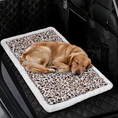 Backseat Dog Bed Mat for Car, Non-Slip Scratch-Resistant Dog Car Seat Cover, Soft Thick Pet Travel Cushion, Washable Back Seat Protector Blanket for Cars SUVs Trucks, 53 x 24 Inches by Unknown