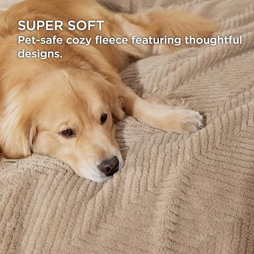 Bedsure Ultra Soft Dog Blankets for Medium Dogs Cats 300GSM Fleece,30x40 - Image 2