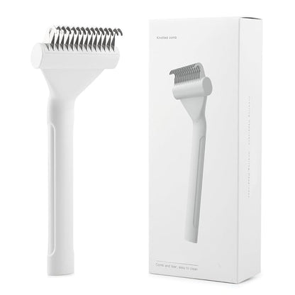 Cat Brush, Pet Hair Removal Tool, Lightweight Deshedding Dog Brush,Cat Brushes for Indoor Cats,Dematting Comb for Dogs Cats,Remove Loose Hair,Pet Grooming Undercoat Rake(White)