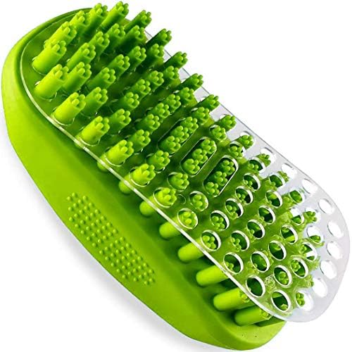 Rubber Curry Brush for Short Haired Dogs, Gentle Curry Comb by Metopets