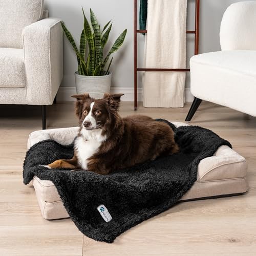 PetAmi Soft Plush Sherpa Dog Blanket for Pet Cat, Small 24x32, Black - Image 3