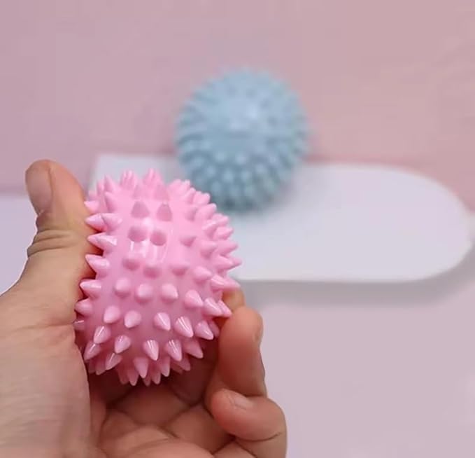 4Pcs Colorful Dogs Toy Spiky TPR Ball No Squeak Chew Toy Long Lasting for Aggressive Heavy Chewers Dogs Puppy Teething Training Spiky Rubber Ball Toy Small