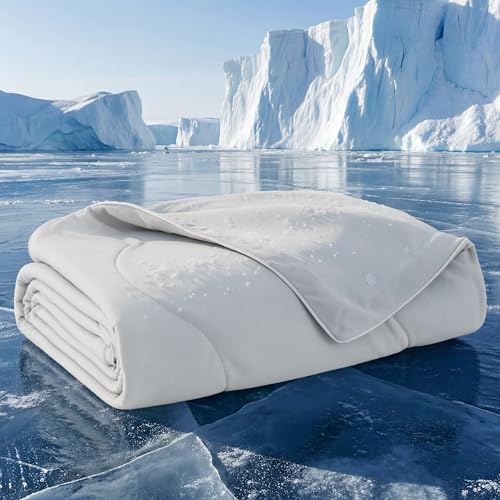 Bedsure Breathable Lightweight Cooling Blanket for Medium Dogs, Q-MAX>0.4 by BEDSURE