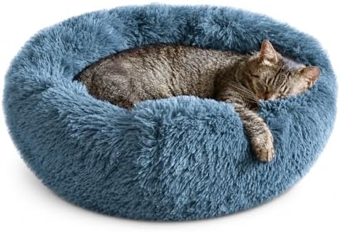 Whiskers & Friends Cat Beds for Indoor Cats, Fluffy Cat Bed Small to Large by WhiskersFriends