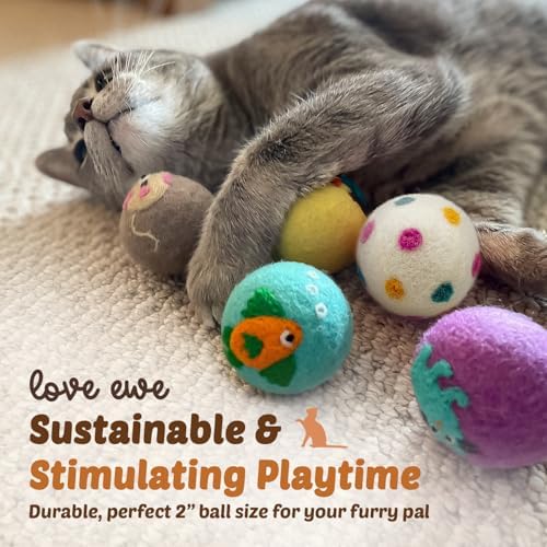 Love Ewe Wool Cat Toys 3 Pack, 3in Fish with Bell & 2in Ball - Image 4