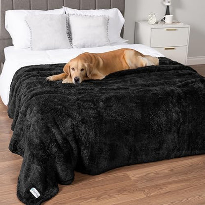 PetAmi Soft Plush Sherpa Dog Blanket for Pet Cat, X-Large 60x80, Black by PetAmi