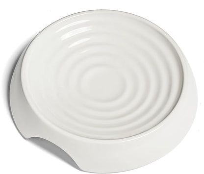 CatGuru Cat Bowls, Whisker Friendly Food Bowl for Indoor Cats, Reliefs Whisker Fatigue, Wide Kitten Dish, Non Slip Pet Dishes, Shallow Pet Plates (Ceramic, White, (Pack of 1))
