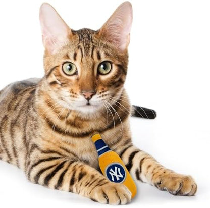 BEST PLUSH CAT TOY - MLB NEW YORK YANKEES Complete Set of 3 piece Cat Toys filled with Fresh Catnip. Incl: 1 Baseball Cap Cat Toy, 1 Baseball Cat Toy with Feathers & 1 Beer Bottle. Beautiful Team LOGO - Image 6