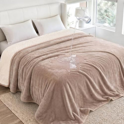 Luciphia Waterproof Pet Blanket, Washable Reversible Sherpa Fleece Throw by luciphia