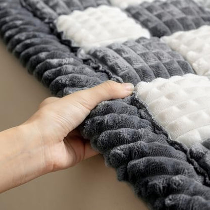 Dog Bed for Car, Backseat Pet Bed Mat, Dog Seat Cover for Car Back Seat, Non-Slip Travel Pet Mat, Fit for Backseat Extenders and Seat Covers (Gray&White, 24.8x54inch) - Image 5
