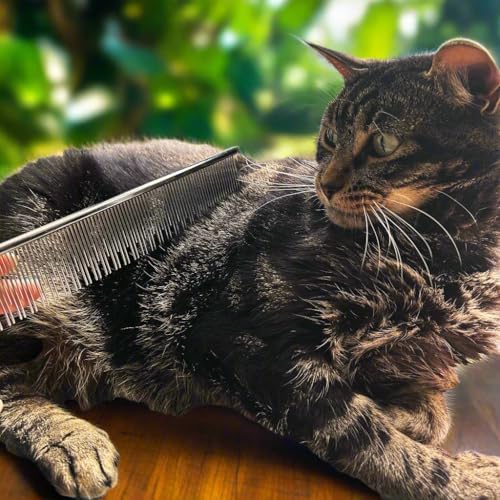 Warren London Carding Cat Comb | 7.5 inches made with Copper | Rounded Tips Prevent Irritation | Dual Tooth Design for Short & Long Hair removes Mats and Tangles - Image 4