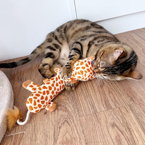 TTcat Large 11.42 Inch Giraffe Silvervine Cat Kick Toy, Crinkle Plush Cat Chew Pillow Toy with Bell Tail, Interactive Kitten Teething Stuffed Toy for Biting, Wrestling & Playing. - Image 6