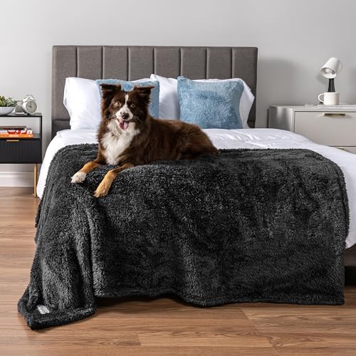 PetAmi Soft Plush Sherpa Dog Blanket for Pet Cat, Large 40x60, Black - Image 3