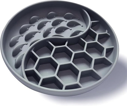 Slow Feeder Dog Bowls,Fun Dog Feeding Bowls with Suction Cups, Anti-Choking, Non-Slip Design, Reduces Boredom, Anxiety,Overeating, Ideal for Medium to Small Dogs & Cats (Grey)
