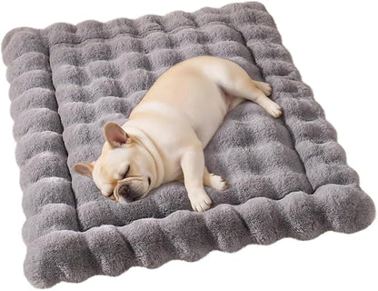 Cat & Dog Bed Mat, Soft Plush Faux Fur Kneading Pet Bed for 2 Cats or Small Dogs, Machine Washable Cat Sleeping Pad, Non-Slip Fluffy Pet Rug for Indoor Cats Kittens & Small Dogs, 27x20 in Grey