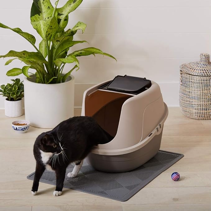 Amazon Basics No-Mess Hooded Enclosed Cat Litter Box with Odor Control and Swinging Door, Large, 24" x 18" x 17", Multicolor