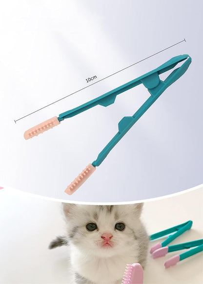 Cat Grooming Brush - Pet Eye and Acne Cleaner, Tear Stain Remover Comb for Small Dogs and Cats