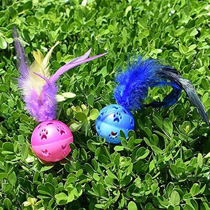 BeeSpring Cat Balls Interactive Cat Toy Feather Balls with Loud Bell Inside (2Pcs - Red, Blue)