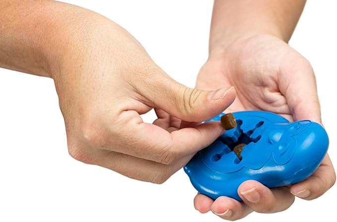 PetSafe Freezable Treat Holding Chilly Penguin - Durable, Vanilla-Scented, Rubber, Freezable Interactive Pet Puzzle for Boredom or Separation Anxiety - for Small Dogs