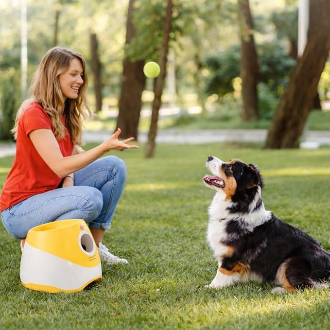 Automatic Dog Ball Launcher for Small Dogs – Dog Ball Thrower Fetch Machine - Indoor Outdoor Interactive Toy with 3 Mini Tennis Balls 2 Inch