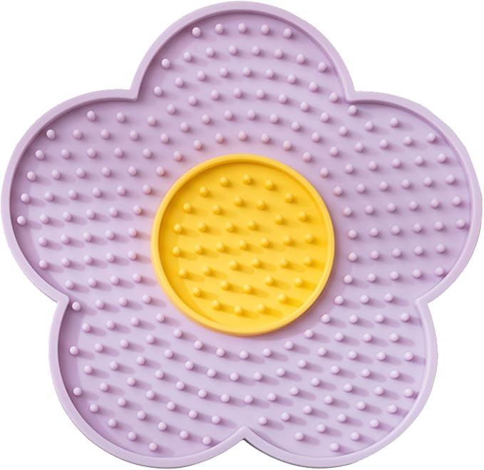 Cats Lick Pad with Suctions Cup Slow Feeders Licking Mat Flower Shape Silicone with Suctions Cup Dog Mat Silicone Dog Treat